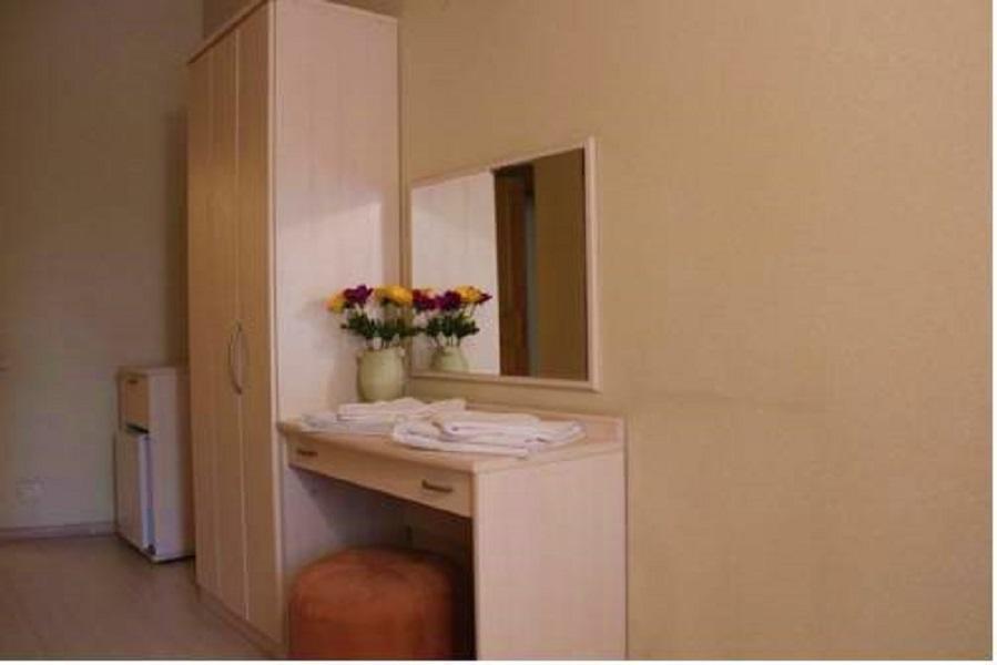 Hotel Evaline Riga Esterno foto