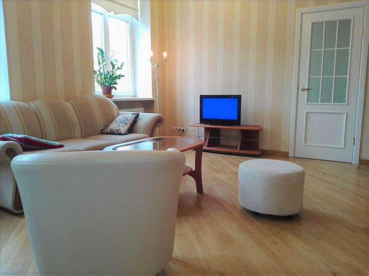 Hotel Evaline Riga Esterno foto